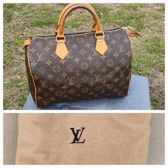 Louis Vuitton Handbags - AUTHENTIC Louis Vuitton Speedy 35 with LOCK AND KEY & DUSTBAG MAKE AN OFFER!